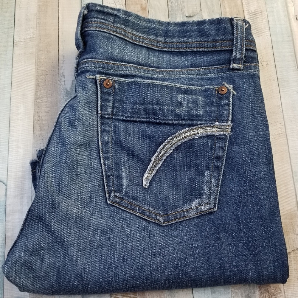 Joe's Jeans Women's Boot Cut in Blue